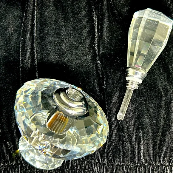 Crystal Vanity Vile/Dabber for Oil/Perfume - Picture 3 of 4